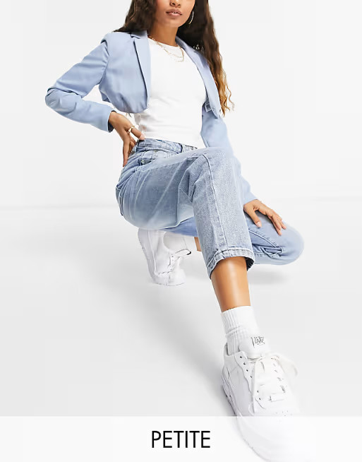 £25.00 | ASOS (Global)