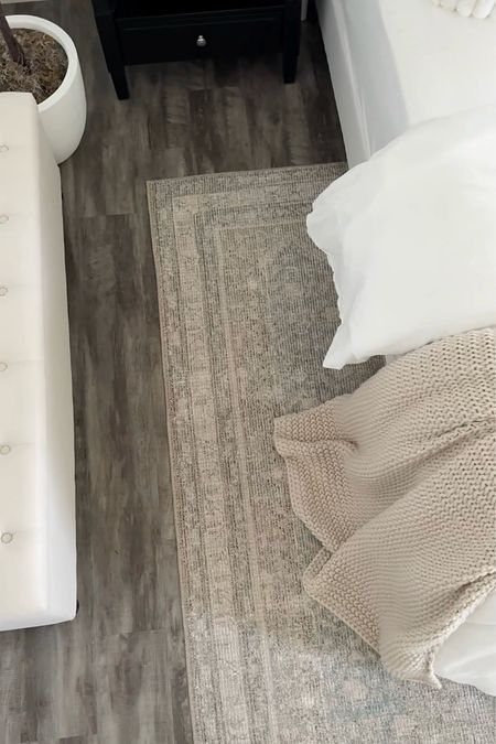 Loloi rug in color “Jade/Natural”!

Bedroom rug, neutral bedroom, white bedding, bedroom decor

#LTKsalealert #LTKfindsunder100 #LTKhome