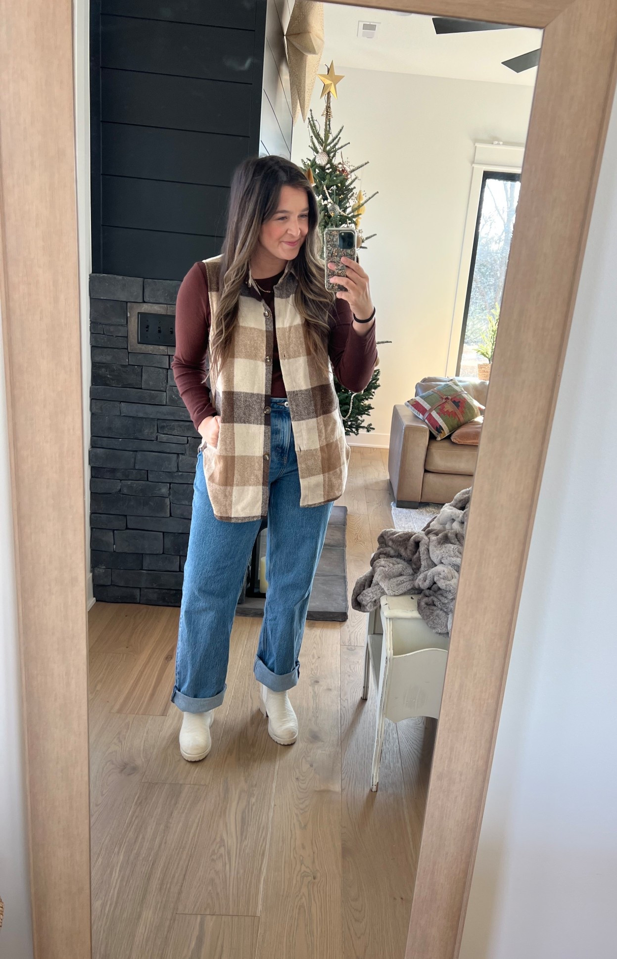 Flannel vest styled🤍

#LTKFindsUnder50 #LTKSeasonal