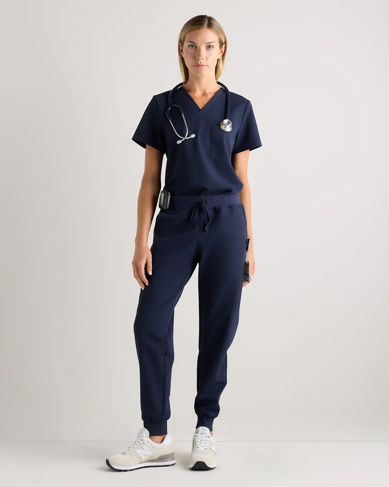 AeraFlex Scrub Joggers | Quince