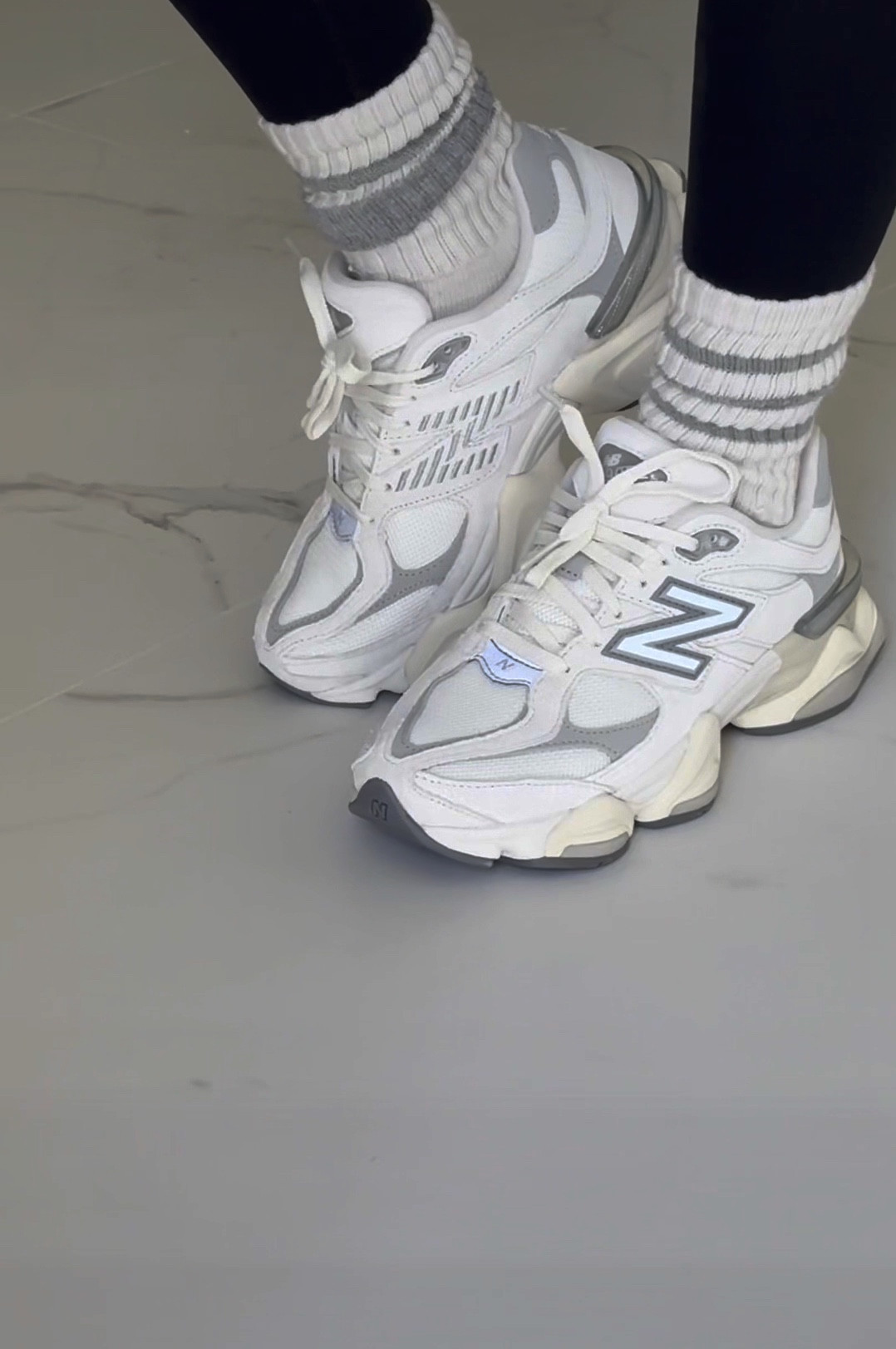 Neutral new balance 9060 dad sneakers 

#LTKShoeCrush #LTKActive