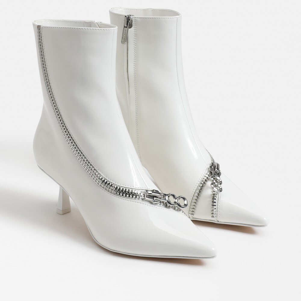 Sia Stiletto Ankle Bootie | Circus by Sam Edelman