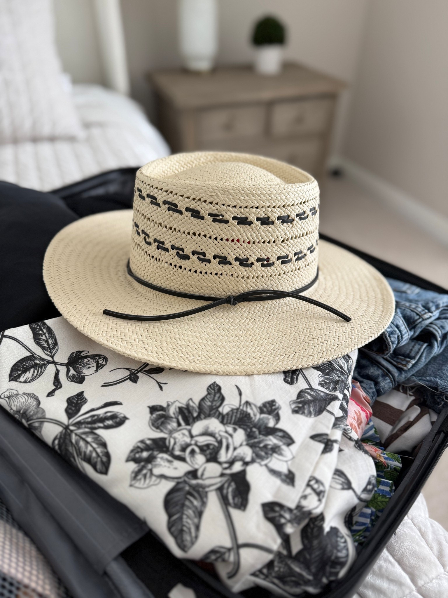 Walmart hat
Walmart fashionn

#LTKdayinmylife #LTKFestival #LTKTravel