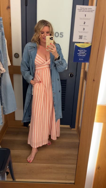 Sale
American Eagle 
Spring sale in app

Denim trench coat is so good✔️
Fits true to size and really takes the trench coat trend to the next level!



#LTKsalealert #LTKstyletip #LTKSpringSale