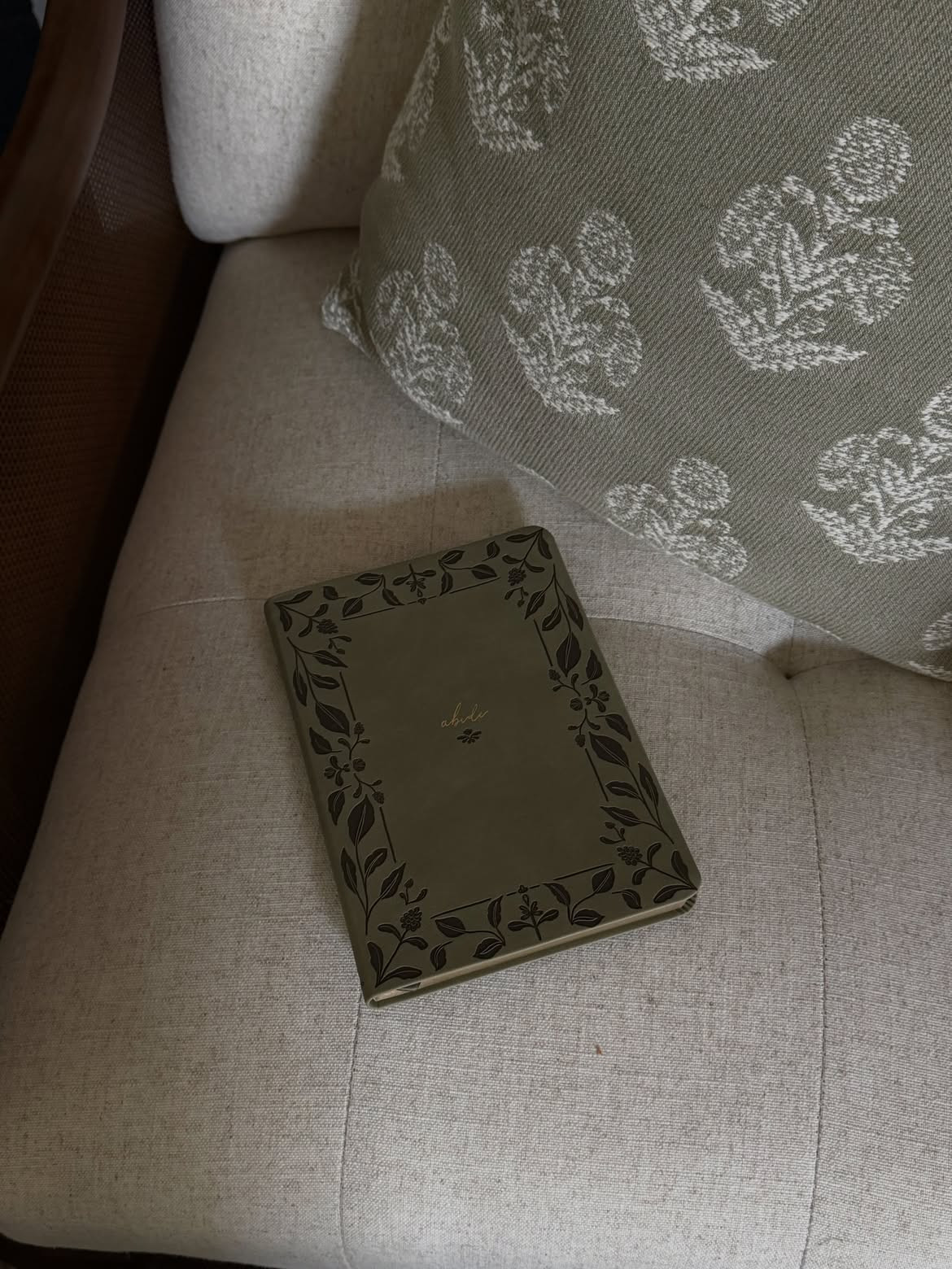 @hosannarevival I pray this journal helps you in your quiet time with God & just be a safe place to write your honest thoughts and prayers!

#LTKU #LTKmomlife #LTKselfcare
