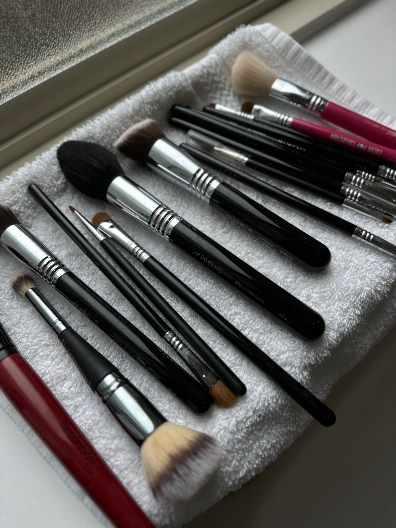 Make up brush cleaning supplies

#LTKBeauty #LTKFindsUnder50 #LTKGiftGuide