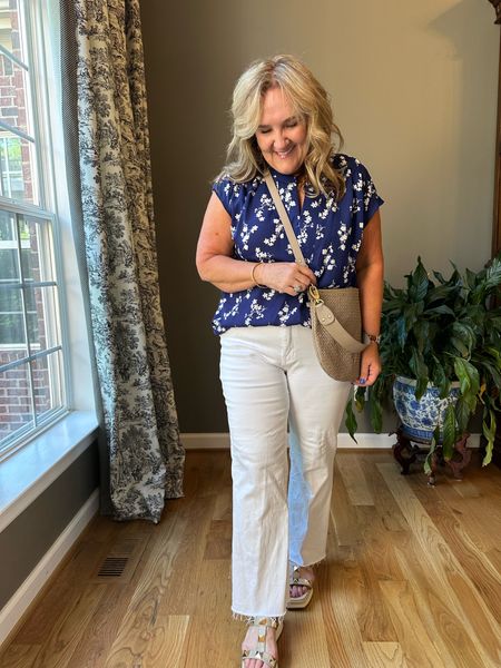 My favorite way to look more modern and youthful is by wearing a crossbody bag. This is one of my favorites. Beautiful leather. 
Jeans size 32 15% off code at Avara NANETTE15
Top size large 10% off code NANETTE10 at Gibson look. 

#LTKMidsize #LTKOver40 #LTKFindsUnder100