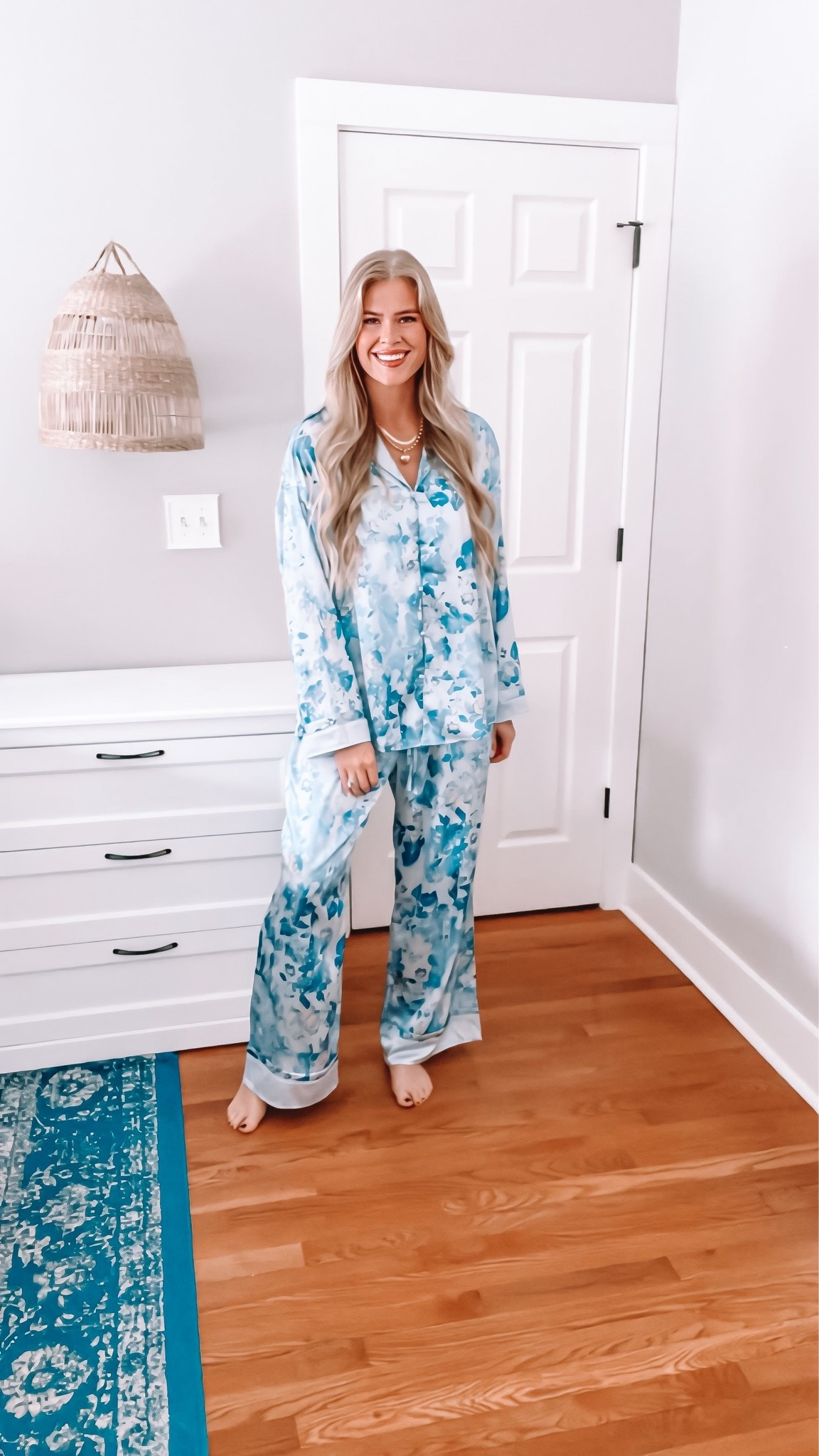 Y’all… my mind is blown with these pajamas - they feel and look just like luxury pajamas, come in so many color options, and will keep you cool at night!

Wearing size medium!

#pajamas #pajamaset #amazonfashion #amazonfinds

#LTKootd #LTKSaleAlert #LTKTall