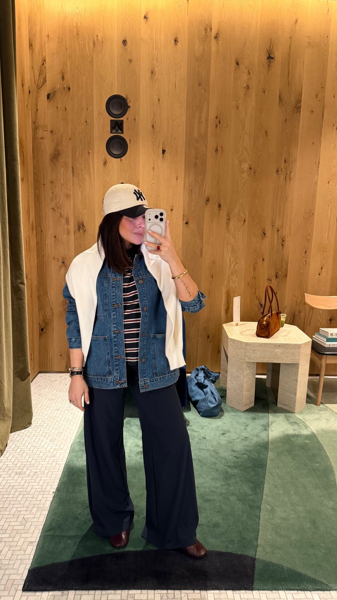 Tee: size small
Jacket: size XS
Pants: XS
Sweater: size XXS

#LTKtravel #LTKworkwear #LTKcanada