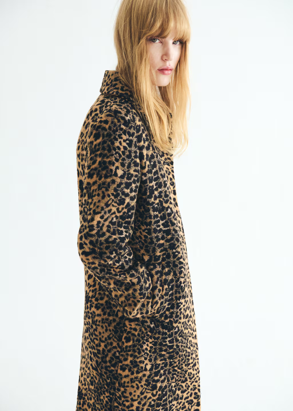 Leopard-print long coat | MANGO (UK)