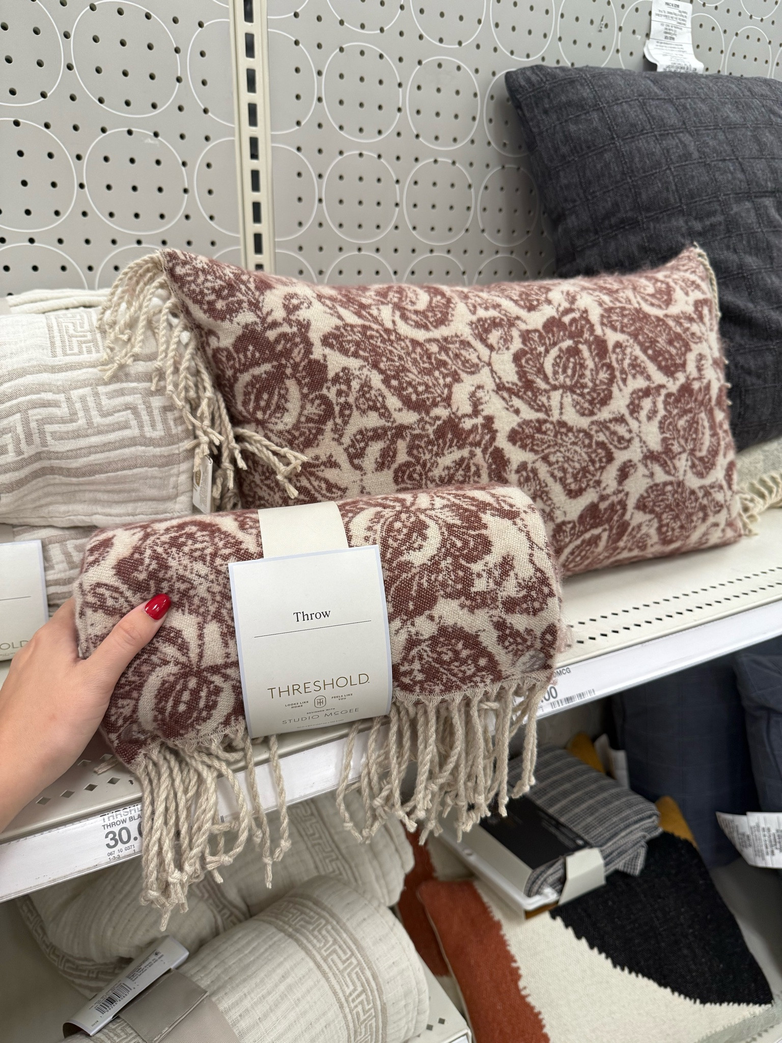Fall throw blanket and pillow @Target 


Fall home decor

#LTKmomlife #LTKSeasonal #LTKHome