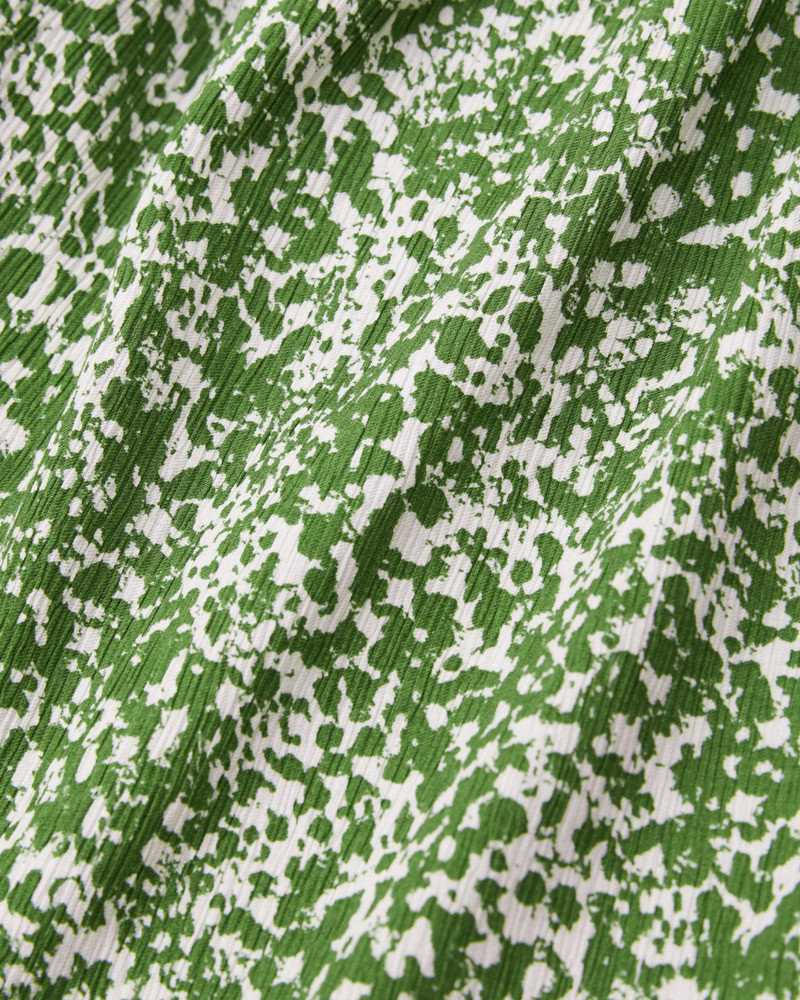 Crinkle Textured Puff Sleeve Top | Abercrombie & Fitch (US)
