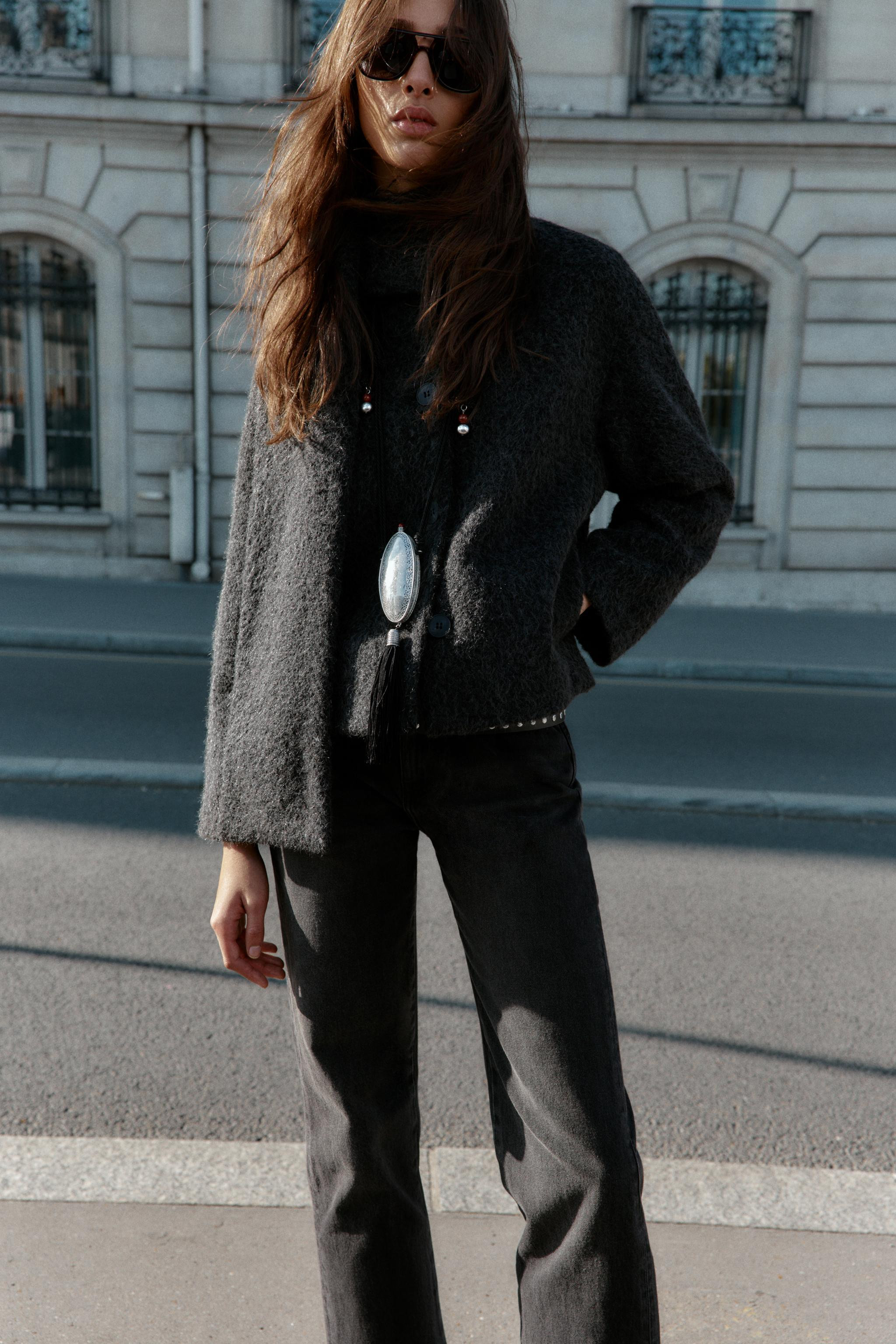 SHORT COAT WITH BOUCLÉ SCARF | Zara US