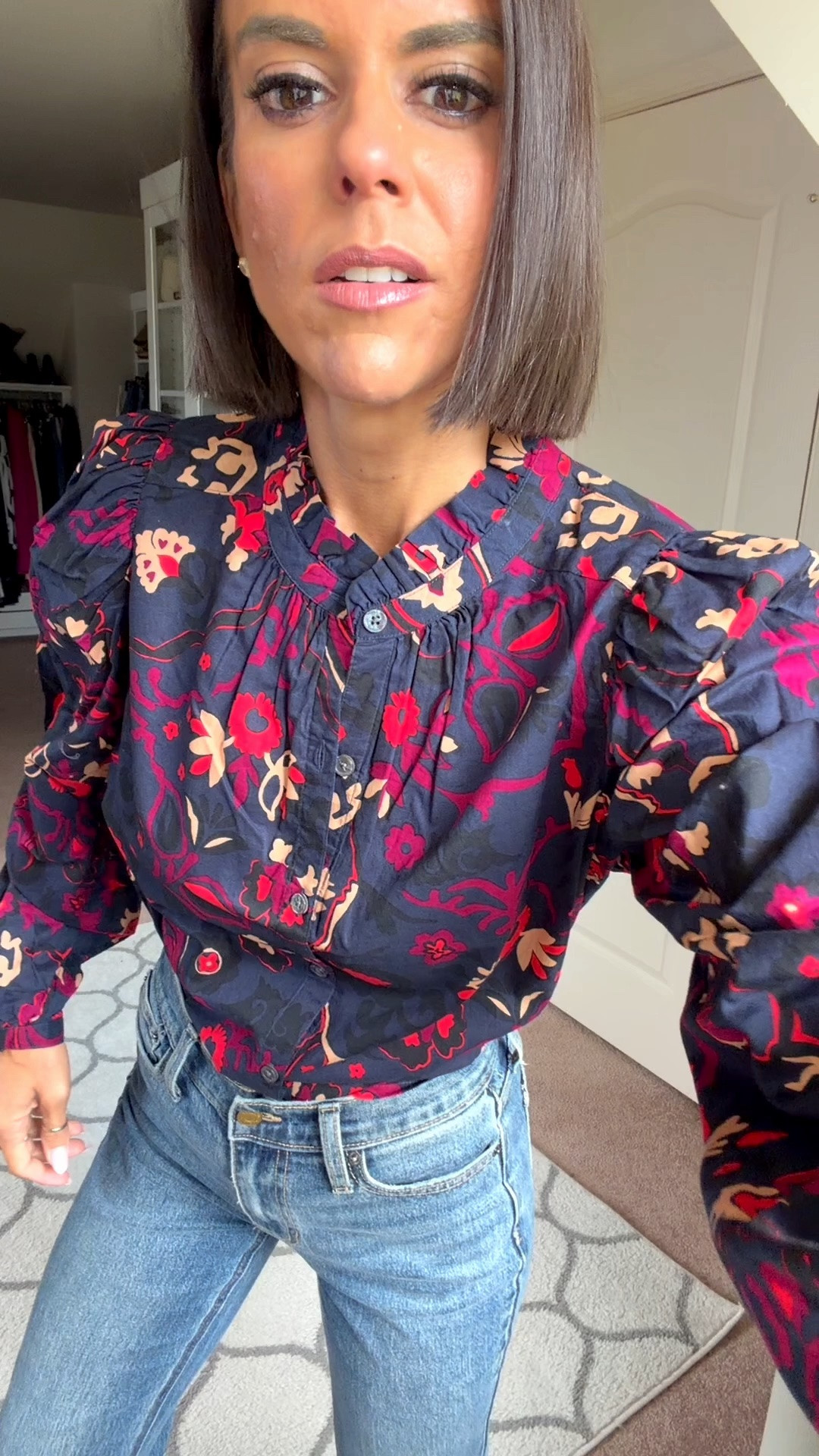 Size small in top, size 0 in jeans

#LTKU #LTKSeasonal #LTKootd