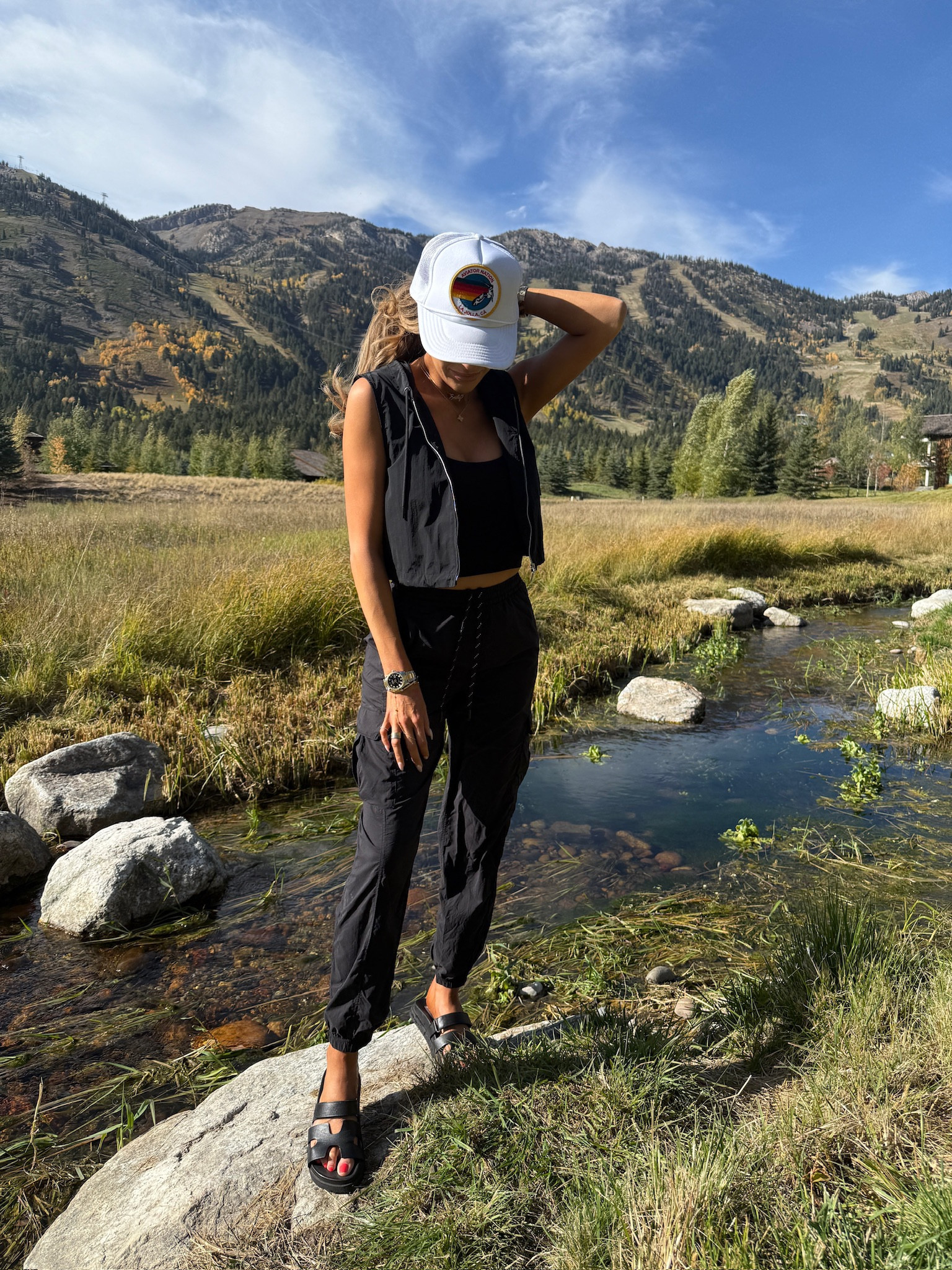 Wearing a size 4 in the pants and size XS in the vest! 

Fall fashion, alo yoga, lululemon, best pants, comfy outfit, hiking outfit, Jackson hole fashion, aviator nation, casual outfit, Steve Madden, Emily Ann Gemma 

#LTKTravel #LTKStyleTip #LTKSeasonal