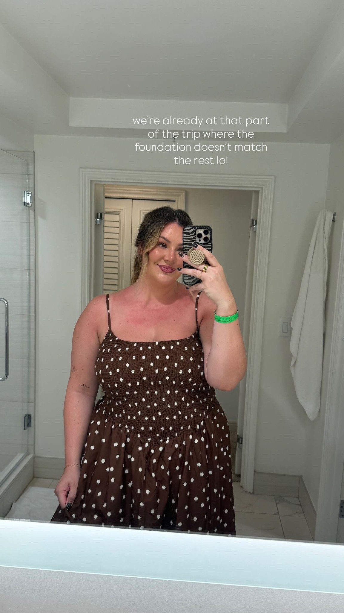 we’re already at that part of the trip where the foundation doesn’t match the rest lol

wearing this dress in an xl!!

#LTKTravel #LTKMidsize #LTKStyleTip