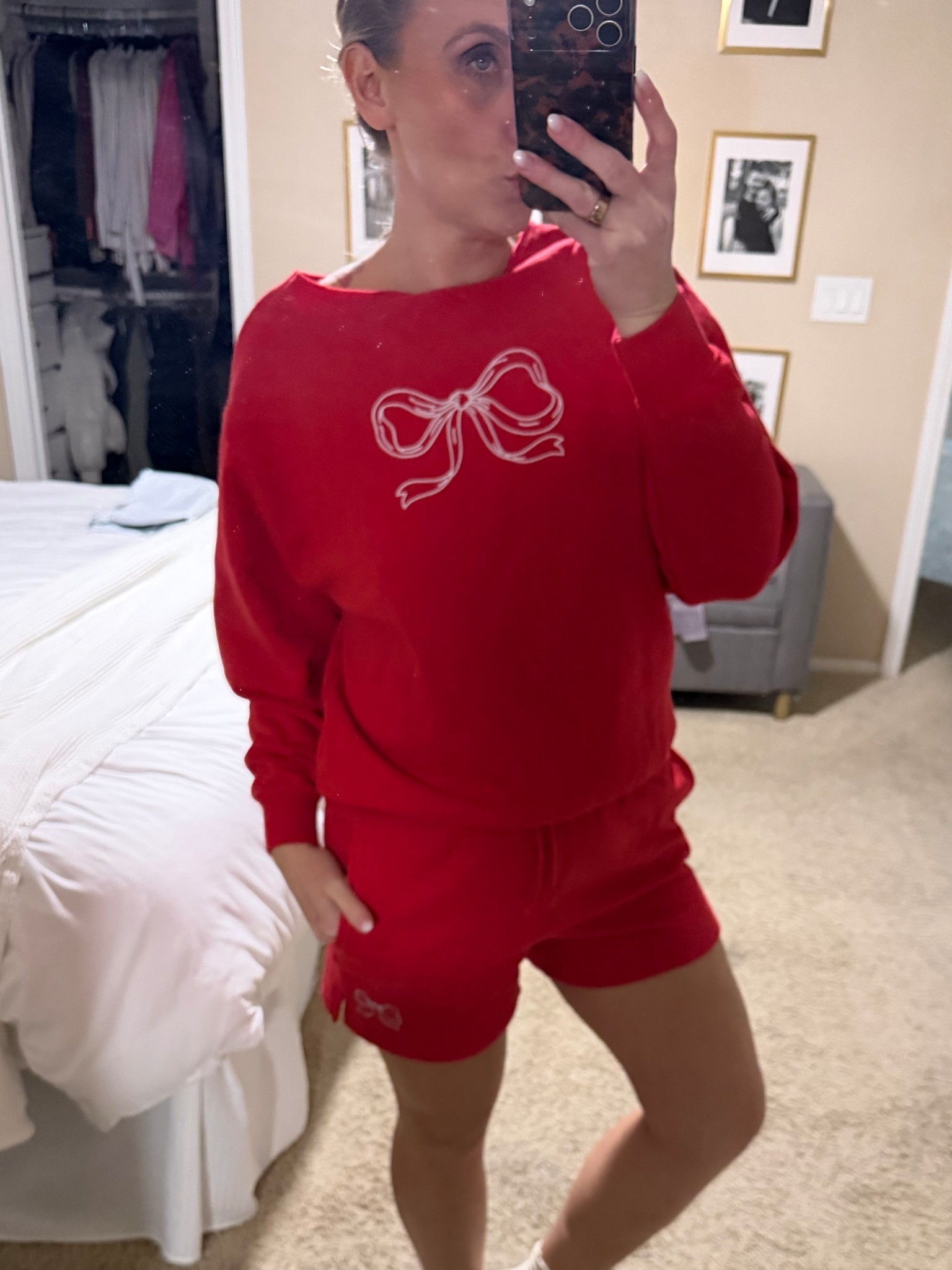 Love this pajama set from Sam’s Club! Wearing size small! 

#LTKmomlife #LTKMidsize #LTKselfcare