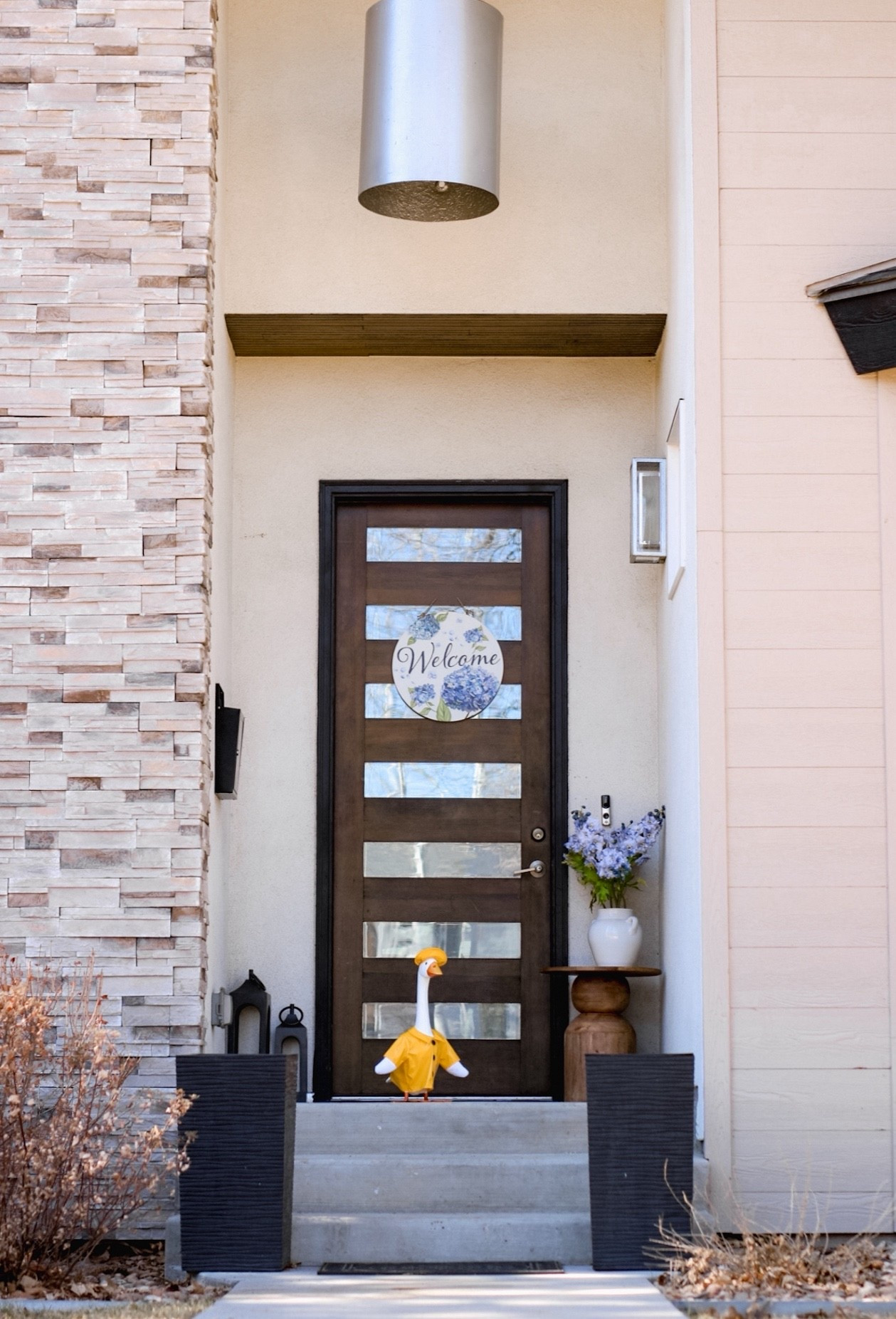 Sprig home decor on the porch 

#LTKmomlife #LTKHome #LTKdayinmylife