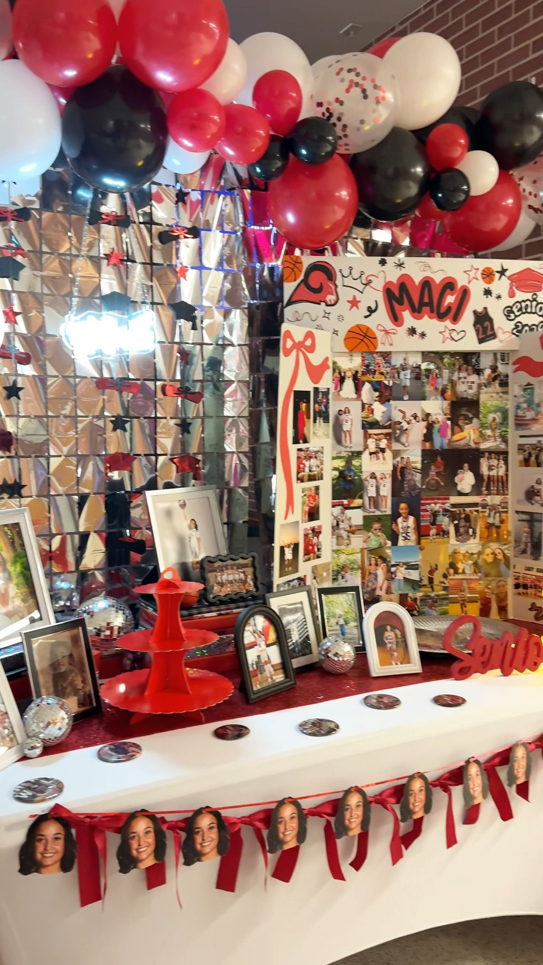 Senior night table!!!❤️