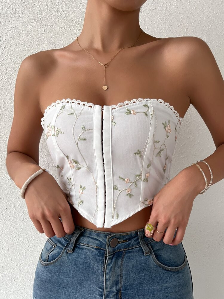 Floral Embroidery Guipure Lace Trim Hook And Eye Tube Top | SHEIN