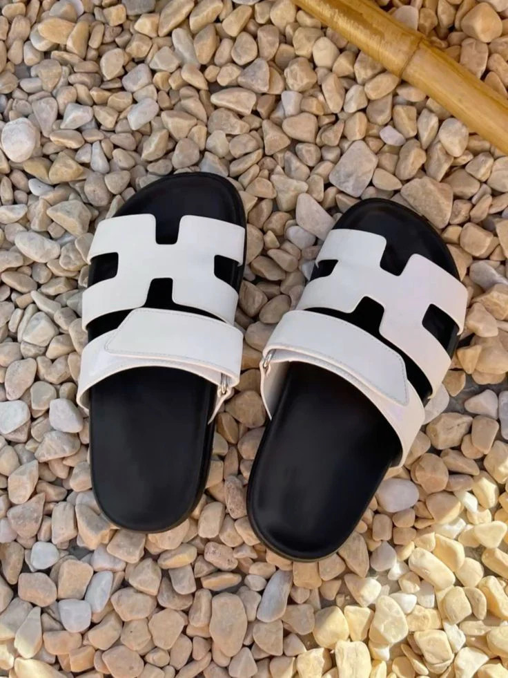 The Lowkey Famous Slide in White | Glitzy Bella