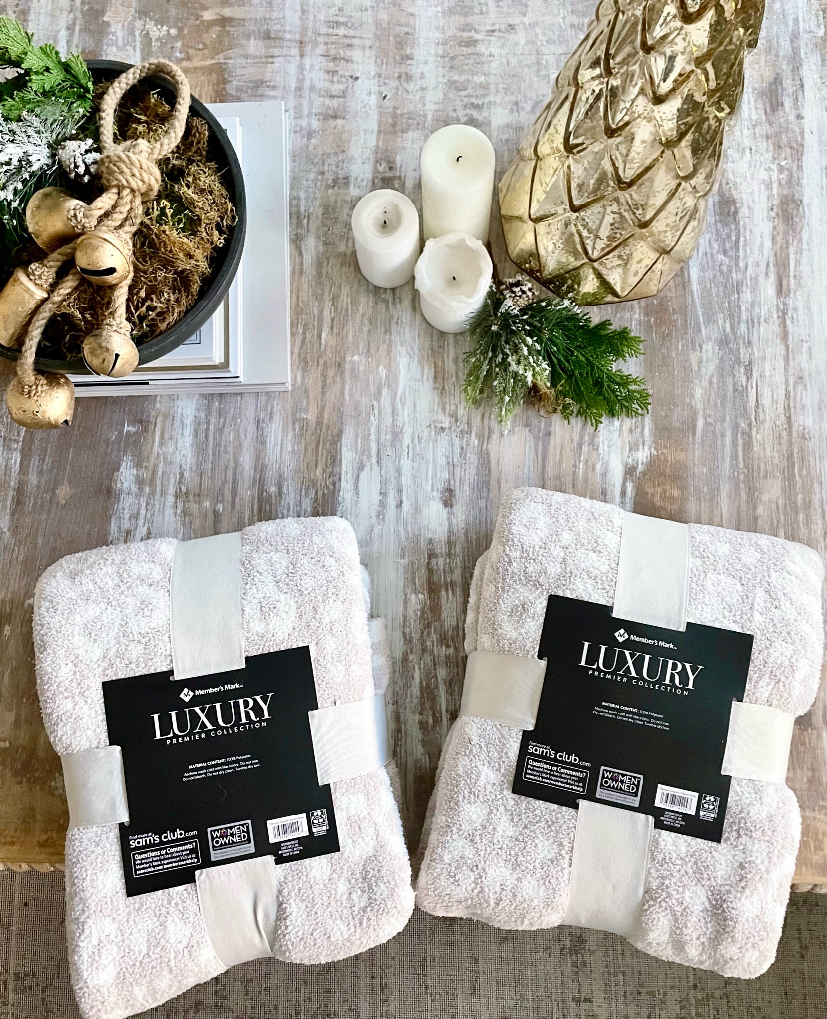 Softest coziest blankets that are perfect for Christmas gifts. #LTKGiftGuide

#LTKHoliday #LTKSeasonal