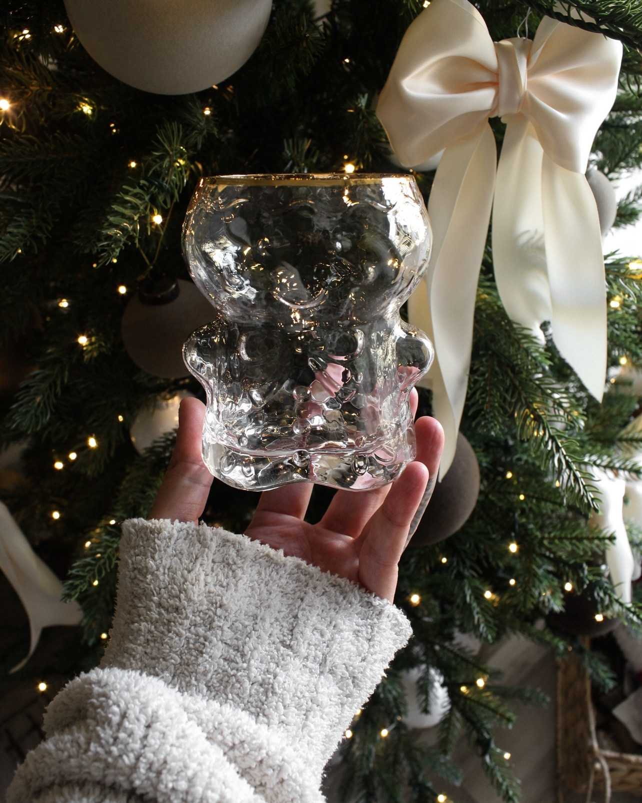 The prettiest holiday cups ✨ 

#LTKFindsUnder50 #LTKSeasonal #LTKHoliday