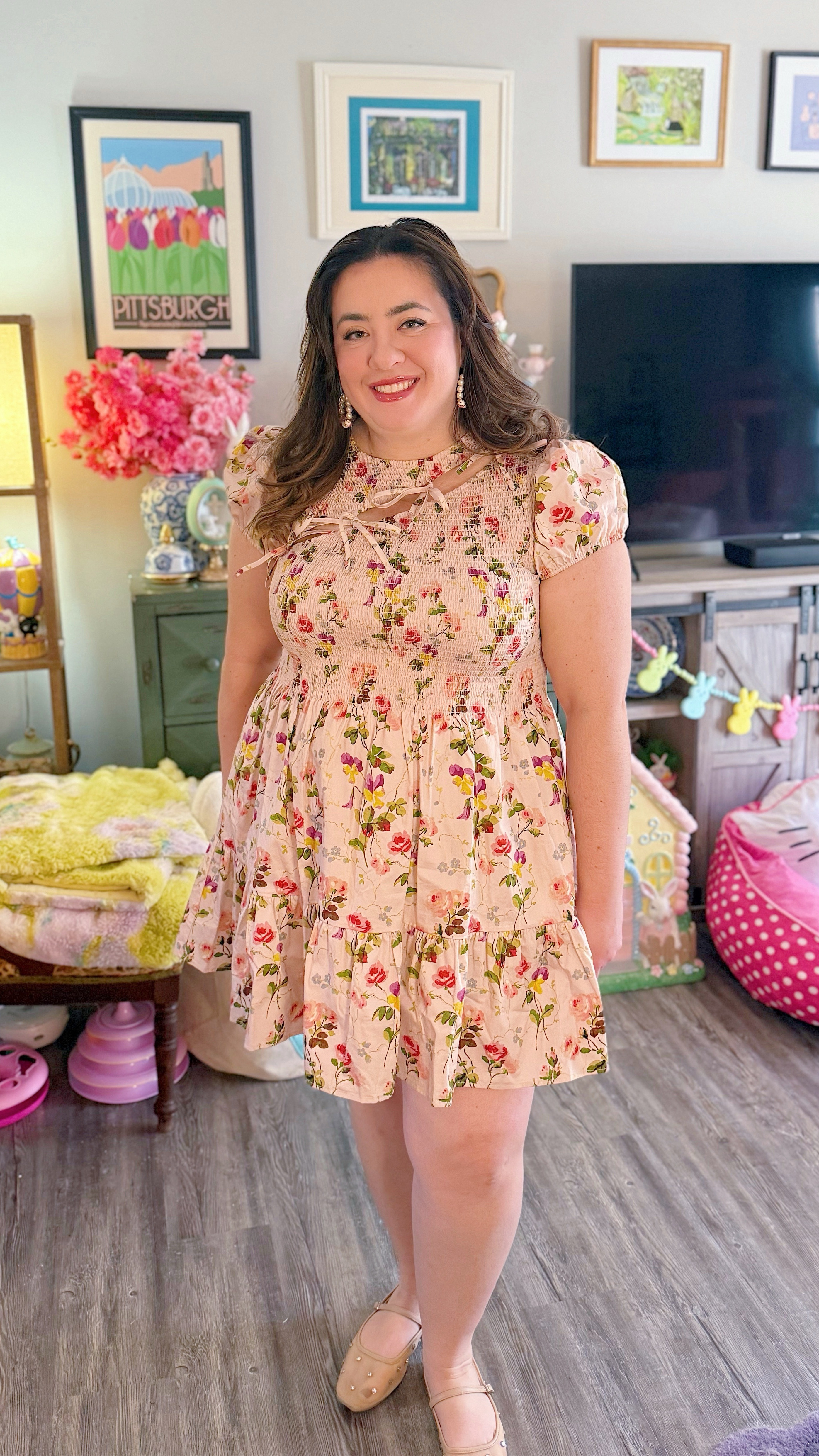 Floral print mini dress with bow tied cut-out neckline 🌸 

#LTKWatchNow #LTKSeasonal #LTKMidsize