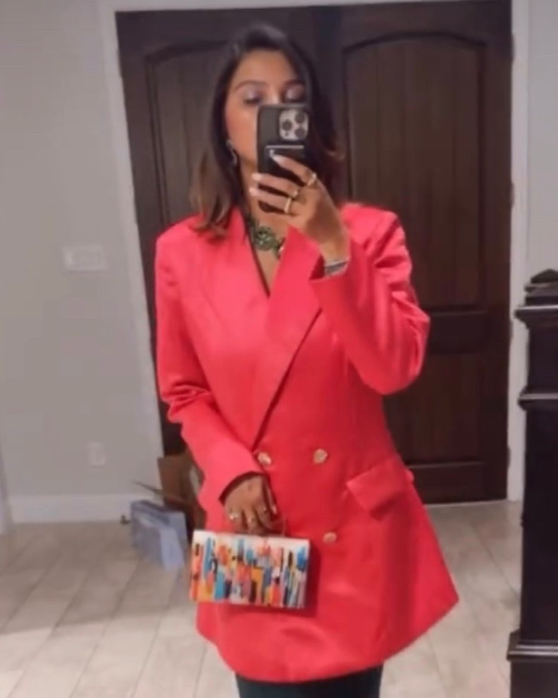 Pink blazer & blousee

#LTKgrwm #LTKWorkwear #LTKootd