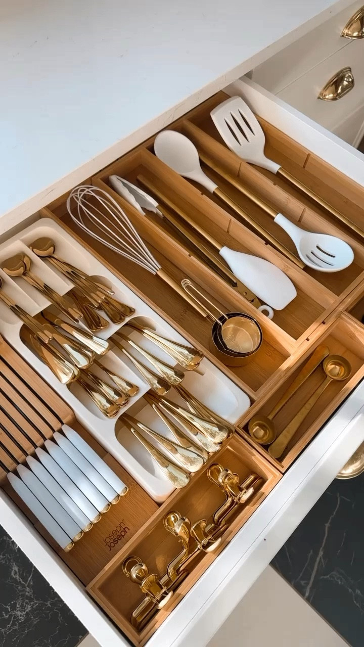 Kitchen Drawer Organization From Amazon ✨

kitchen drawer organization // amazon finds // kitchen drawer organizer // kitchen organization // amazon kitchen finds // kitchen organizer // kitchen organization and storage // kitchen organization

#LTKfindsunder50 #LTKfindsunder100 #LTKhome