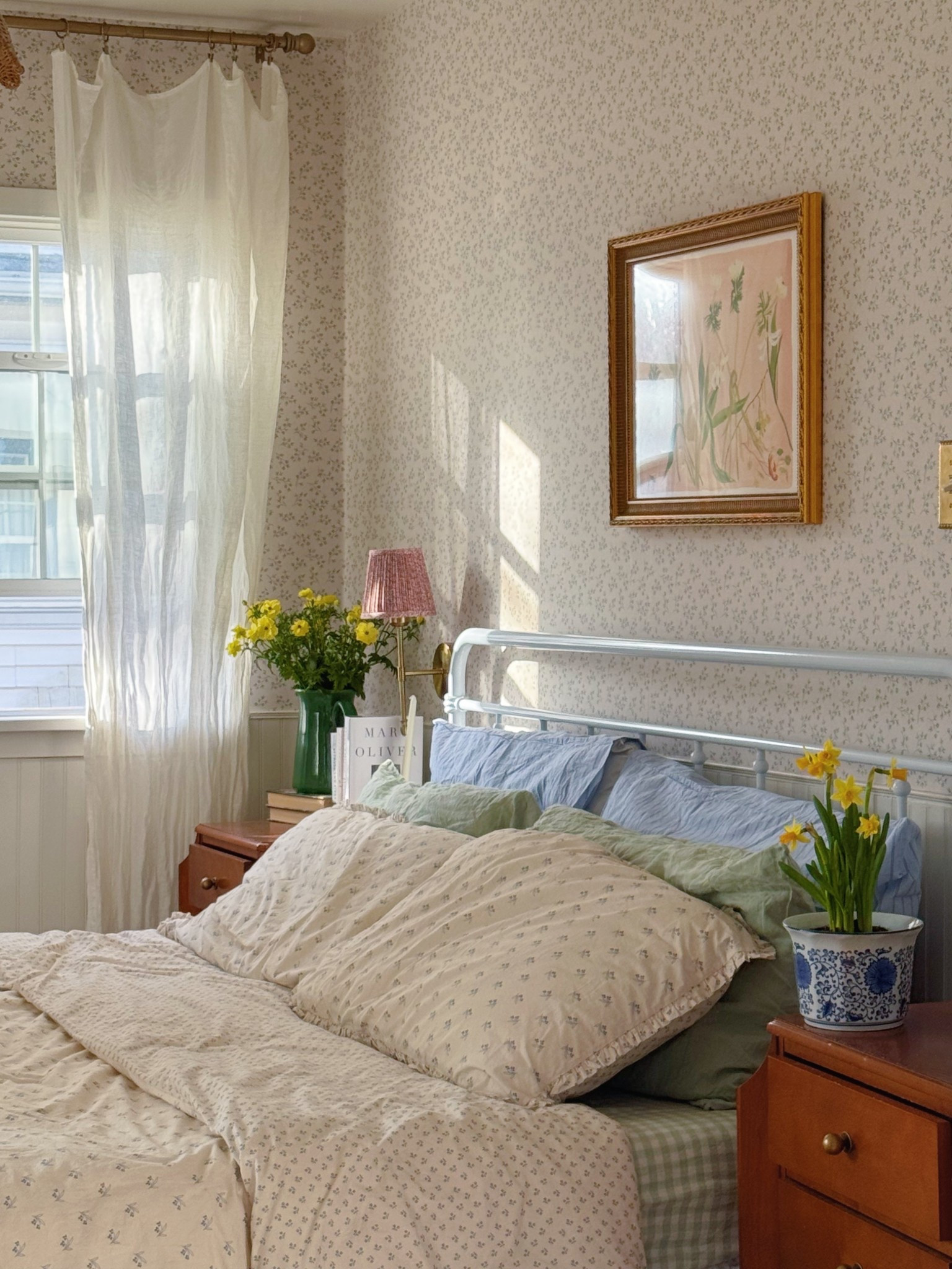 This late-winter bed linen situation has me dreaming of spring 🌷

#LTKSeasonal #LTKHome #LTKSaleAlert