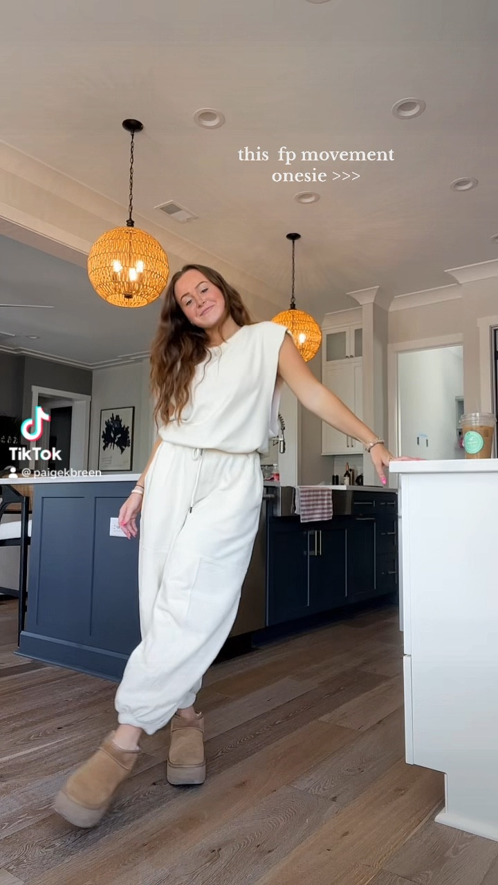 the cutest onesie !!! i ordered a size xs 🩷


#LTKstyletip