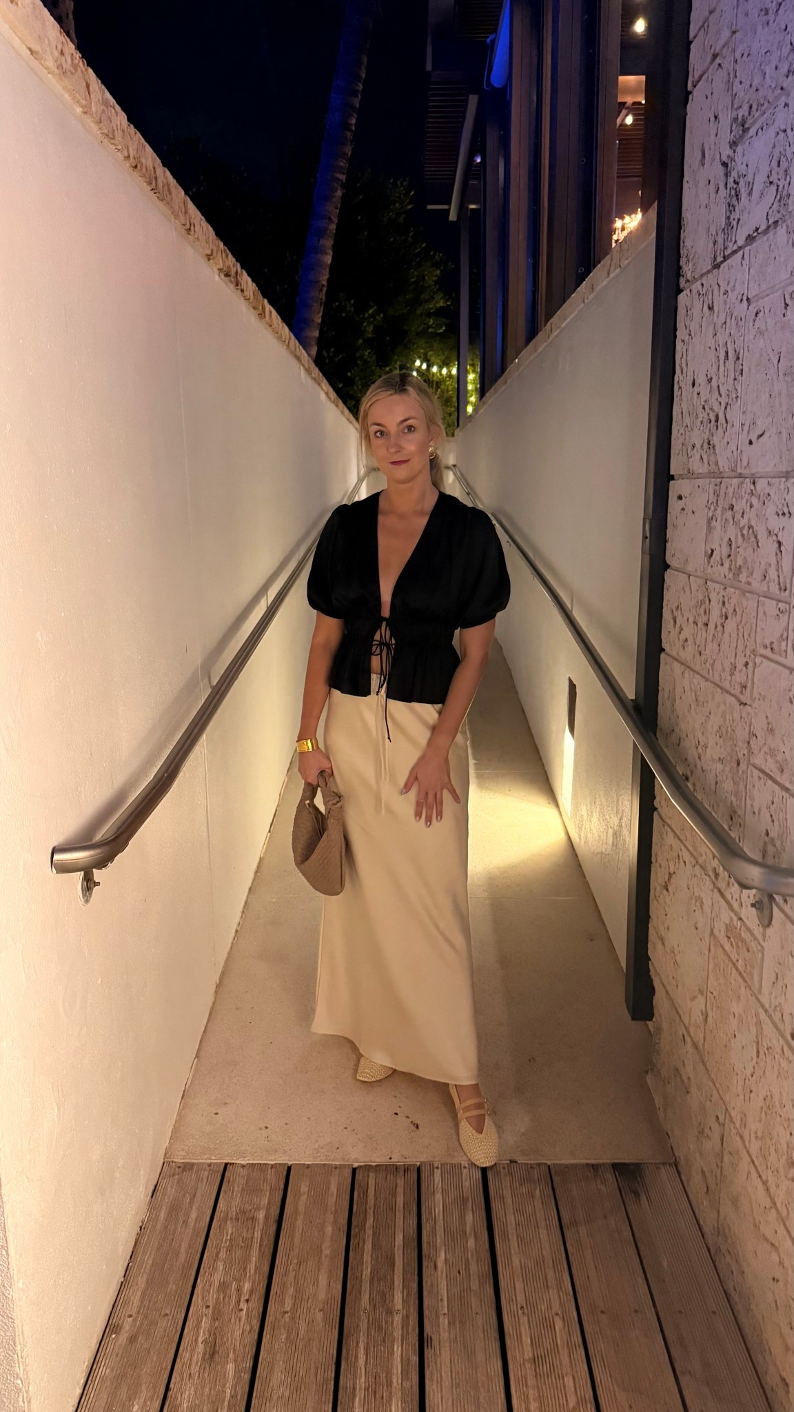 Miami night out outfit idea from @nordstromrack !!! Satin blouse and satin skirt #NordstromRackPartner #rackscore 

Vacation outfit, spring break outfit, resort wears, ootd 


#LTKTravel #LTKFindsUnder50 #LTKStyleTip