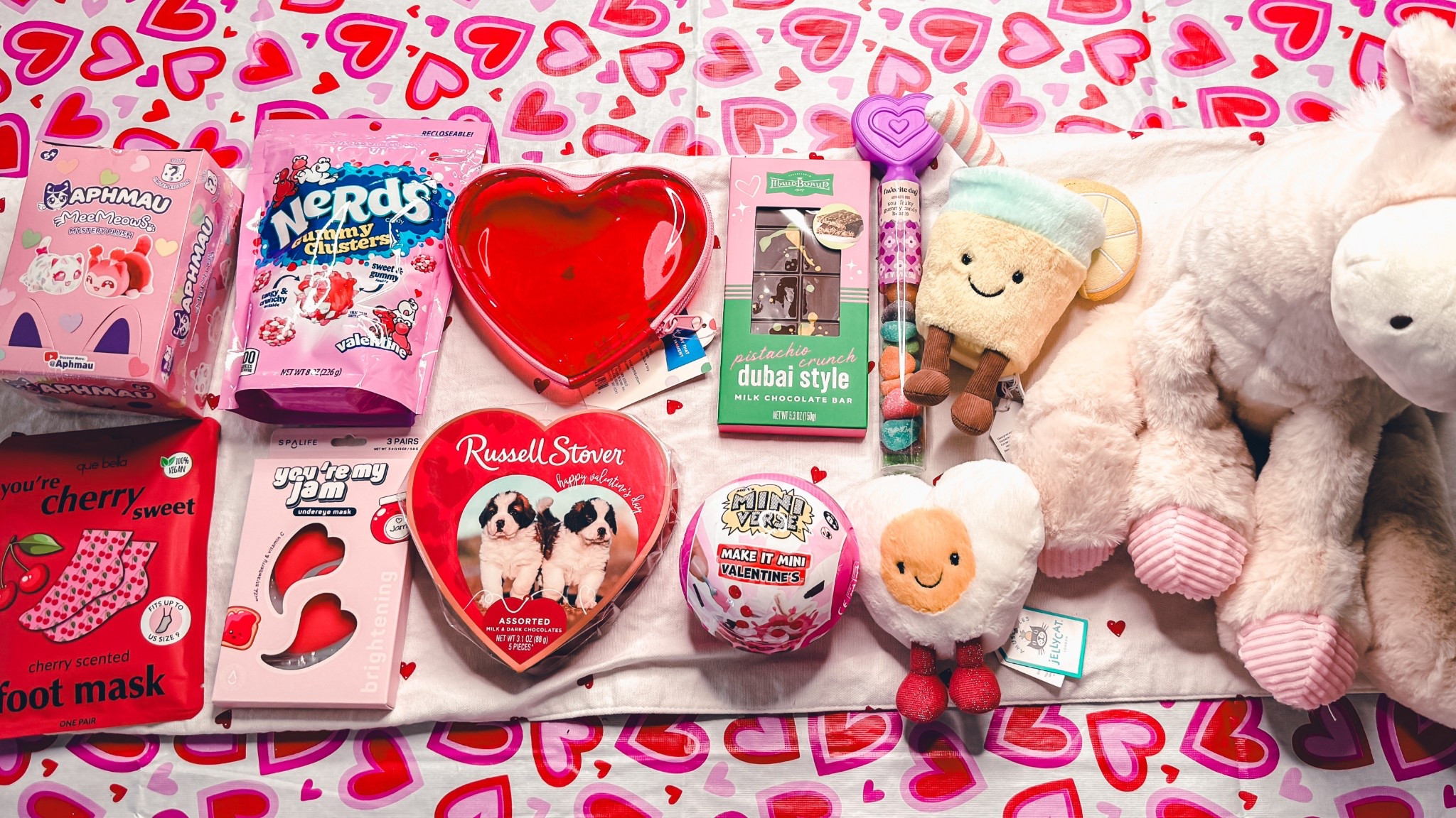 Lila’s loot in her Valentine 

#tweenvalentine #valentinesday #kidsvalentine #valentine #valentinesdaygiftideas

#LTKKids #LTKSeasonal #LTKmomlife