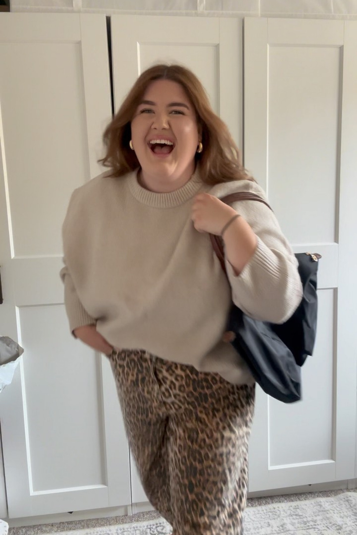 You can be a Pinterest girly too 🍂👀

“Oh I can’t dress like them because I’m bigger than a size uk10” … ✨SHOCK✨ you can!!! 

Let’s recreate Pinterest outfits together on my size 22 body to prove that you can wear cute outfits any size!!! Wearable daily outfits is the goal 👀👀

After all most of my life is spent running around my toddler 😅

ps the bra I’m wearing is the comfiest thing to exist EVER!!!! 

Will link everything I can in my stories // IG highlight 🔗🍂

#pinterest #pinterestaesthetic #plussize #midsizestyle #midsizeoutfits #outfitinspo