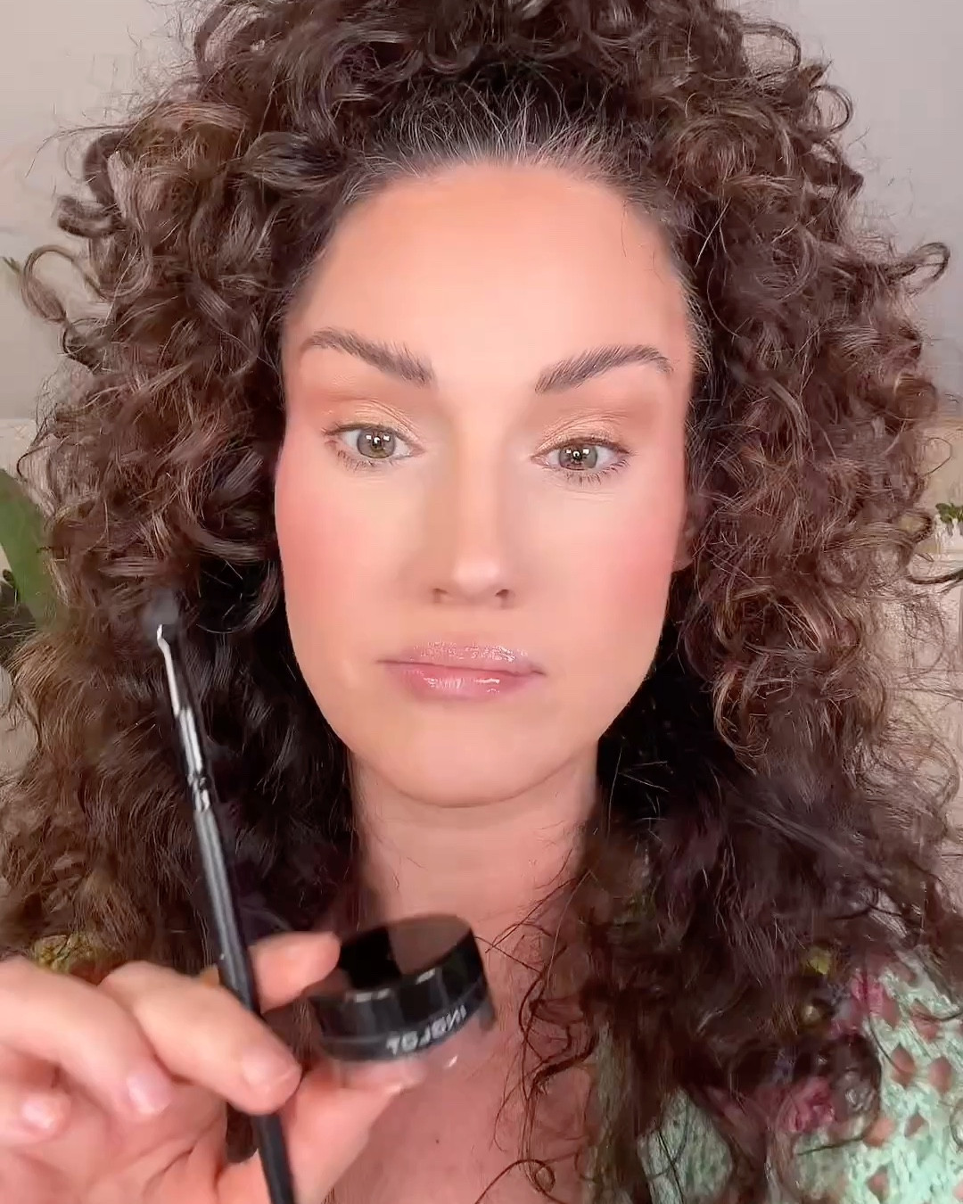 The EASIEST winged liner tutorial you’ve ever seen 😍 #wingedliner #wingedeyeliner #bestlinerbrush #makeuptips #eyelinertips #eyelinertutorial #elfcosmetics #elfyeah #beautyover40 

#LTKStyleTip #LTKBeauty #LTKOver40