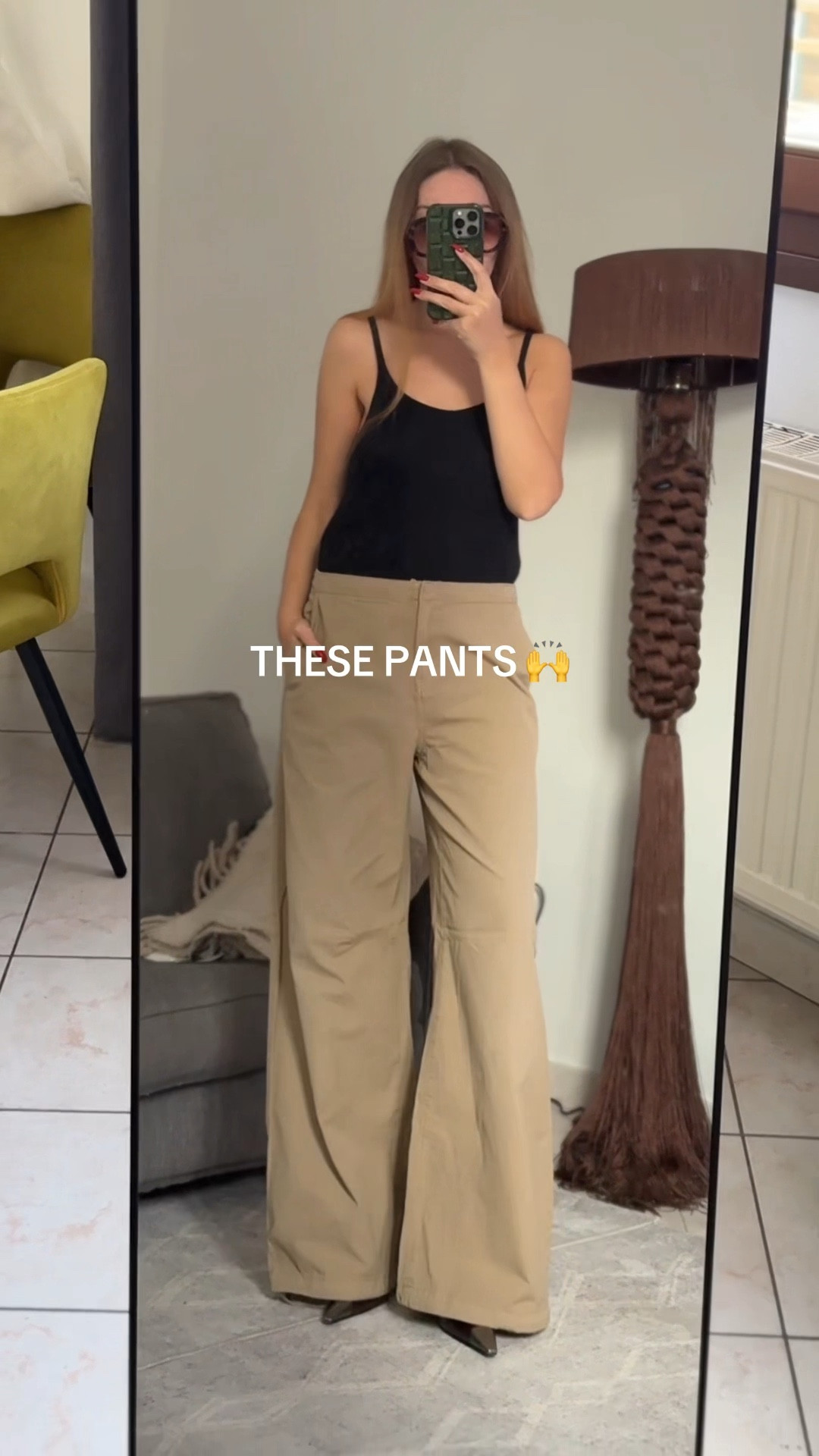 In love with these pants 

#LTKeurope #LTKFashionMonth #LTKspring