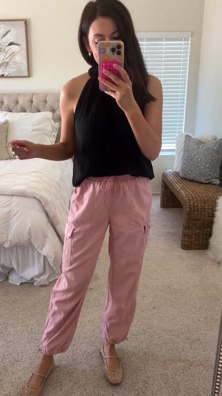 Xs in joggers & small in top! Walmart finds

#LTKfindsunder100 #LTKSeasonal #LTKfindsunder50