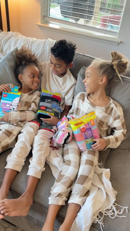 Cuddle weather means cozy from head to toe. This season add a run to @target to stock up on your favorite @hanes socks and briefs. 

#HanesxTarget #Hanes #Target


#LTKkids #LTKfamily