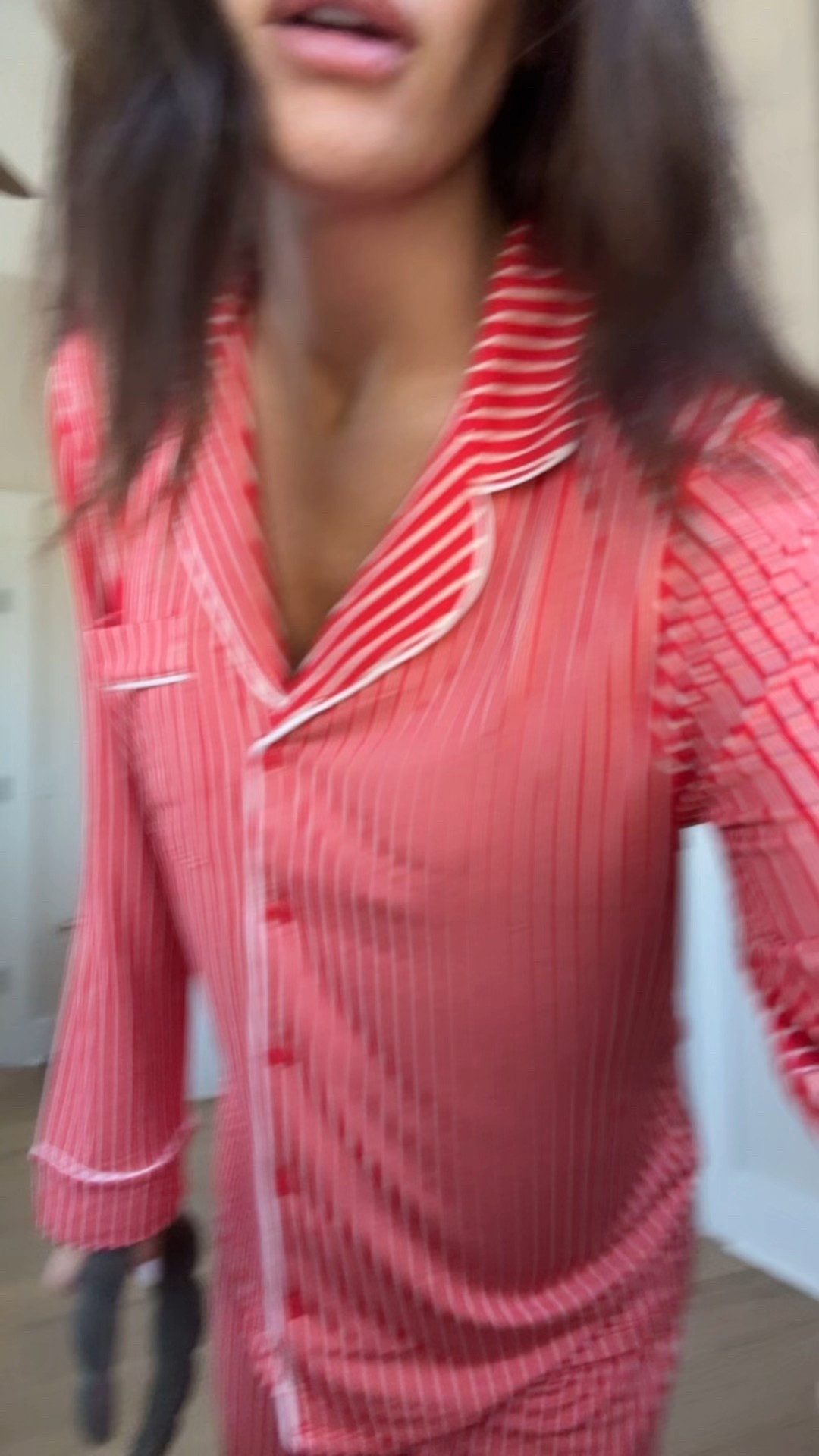 In a xs in both! 

#LTKGiftGuide #LTKHoliday #LTKgrwm