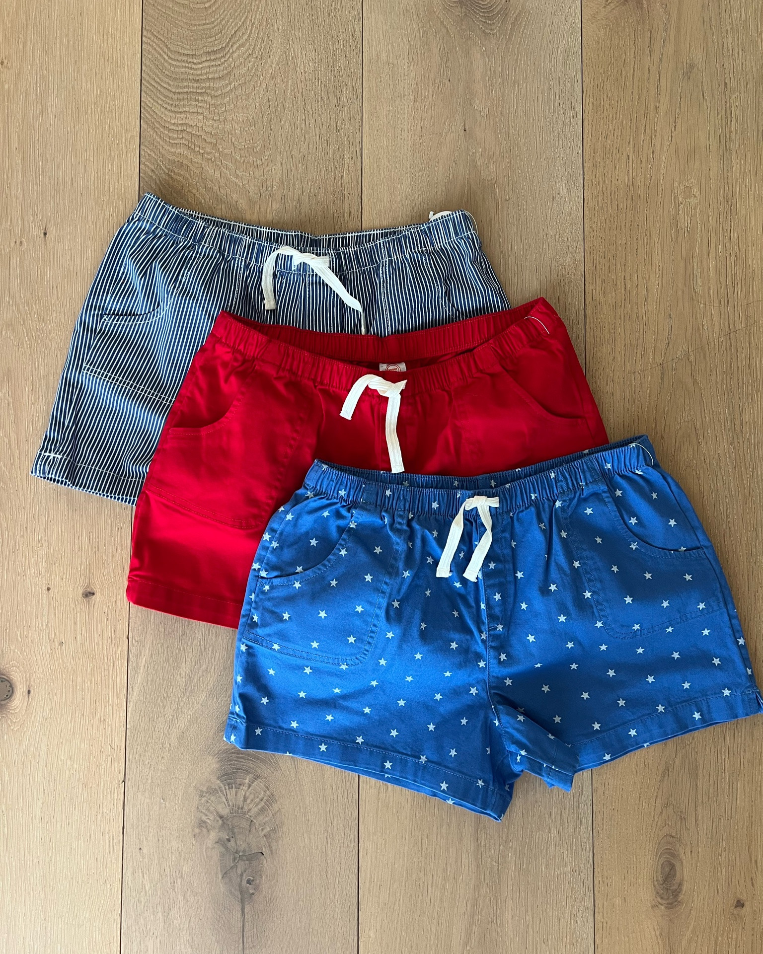 Perfect 4th of July fits 🇺🇸 Shorts are only $7 🤯😎
#4thofjulyfashion #july4thfits

#LTKdayinmylife #LTKSeasonal #LTKmomlife