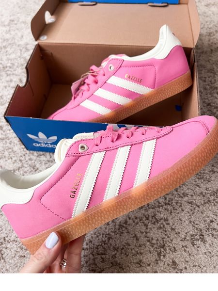 I AM OBSESSED🤩💗👟

These Pink Gazelle Sneakers have popped up on my feed about 45+ times and I finally added to cart🛍️! I’m originally a size 7 in women’s sneakers and I got a size 5 in kids. If in between, size down!

#adidasshoes #gazelle #gazelleadidas #pinksneakers #pinkadidas #ltkshoecrush #ltkstyletip #springstyles #springshoes #trendysneakers #kidssneakers #mommyandme #springfashion #sneakerhead 


#LTKshoecrush #LTKkids #LTKfindsunder100