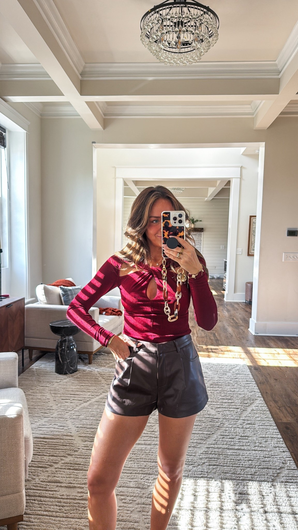 KRISTINASAVE30 works on this Vici date night fall outfit!

#LTKFindsUnder50 #LTKSaleAlert #LTKFindsUnder100