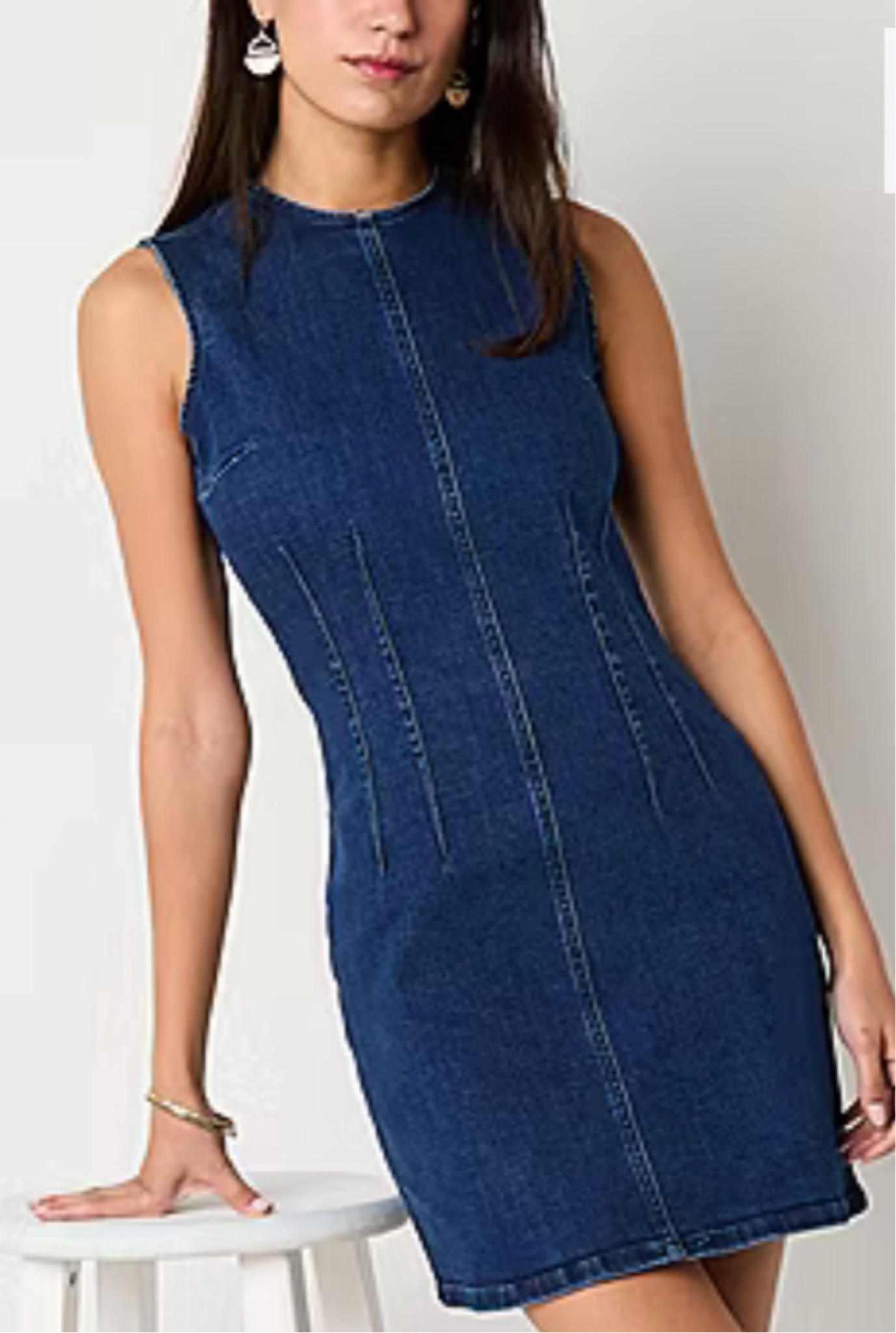 Love this classic denim dress! It would easy to wear it year round with the right accessories and it's only $25!

Denim dress. Sale. DOTD. Spring Fashion

#LTKSaleAlert #LTKWorkwear #LTKFindsUnder50