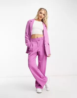 Vero Moda tailored oversized blazer and wide leg pants in pink | ASOS (Global)