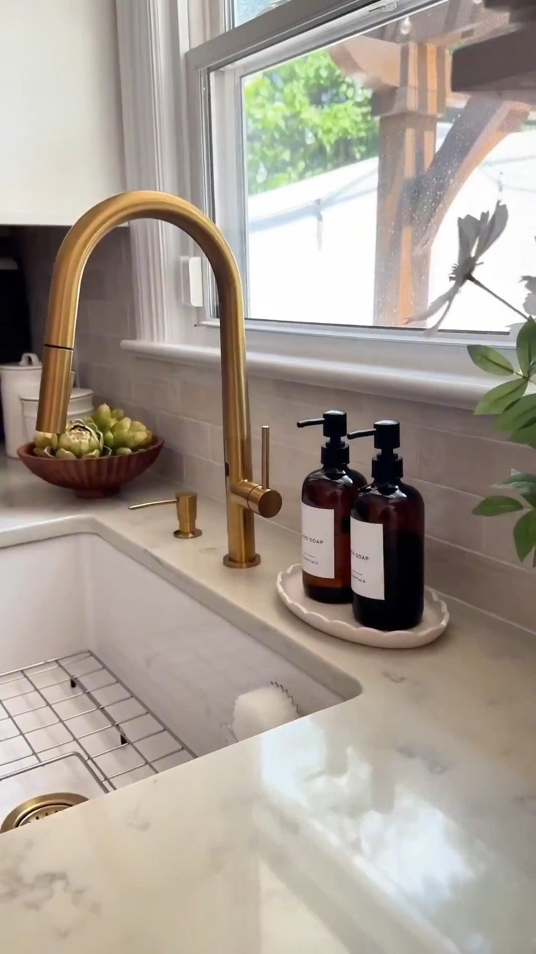 never thought I’d be this excited over sink styling… but honestly this little setup completely changed the feel of the space 😍✨

it all came together for under $50 and instantly made the kitchen feel cleaner, cozier, and so much more polished. sometimes it really is the smallest details that make a home feel more intentional and elevated. 🤎

I love finding simple budget-friendly pieces that look high-end while still being practical for everyday life and this little corner is proof you don’t need a huge makeover to make a big difference.

#SinkGoals #KitchenVibes #KitchenCornerStyle #AmazonHomeFinds #BudgetHomeStyle #Under50Finds #NeutralHomeDecor #HomeDetails #PrettyLittleSpaces #LTKUnder50 #LTKHome #LTKSaleFinds #FoundItOnAmazon #LTKFinds #HomeStylingOnABudget

#LTKmorningroutine #LTKSaleAlert #LTKHome
