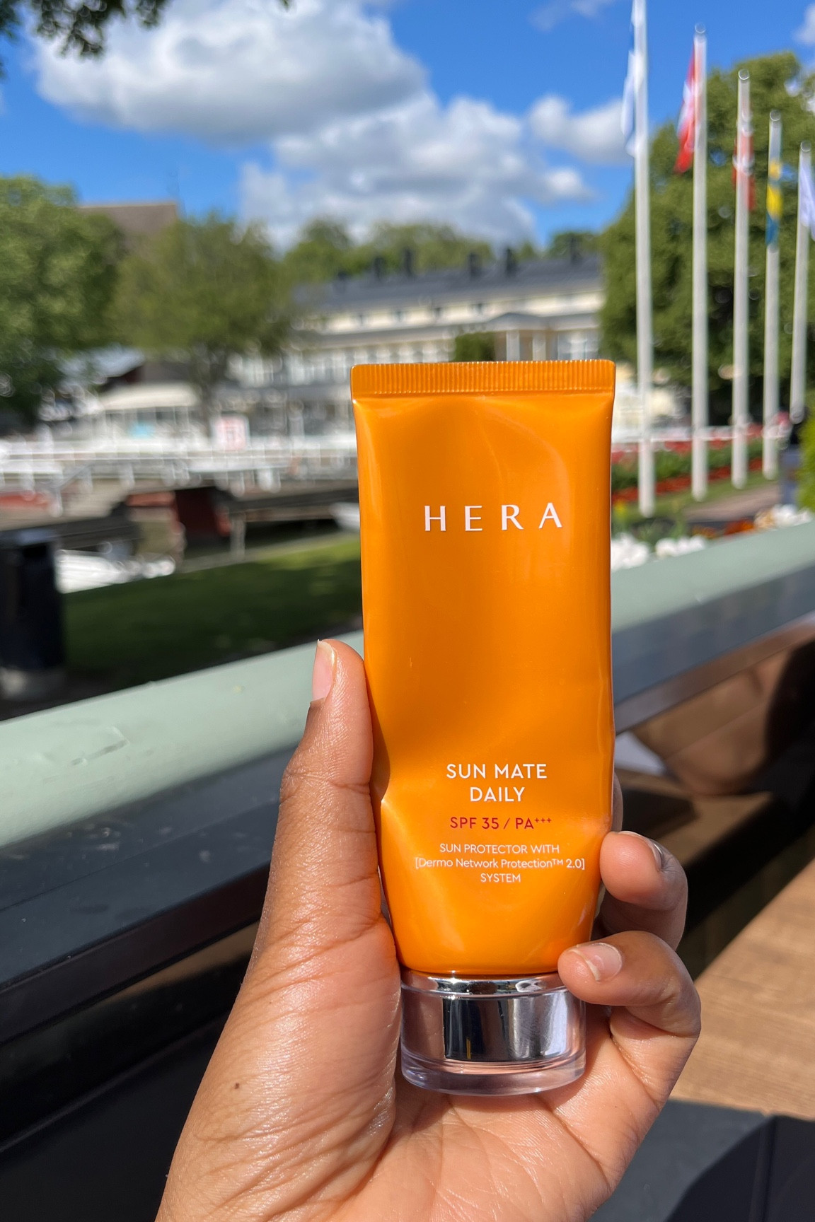 Hera sun mate daily sunscreen 

#LTKBeauty #LTKHome #LTKFindsUnder50
