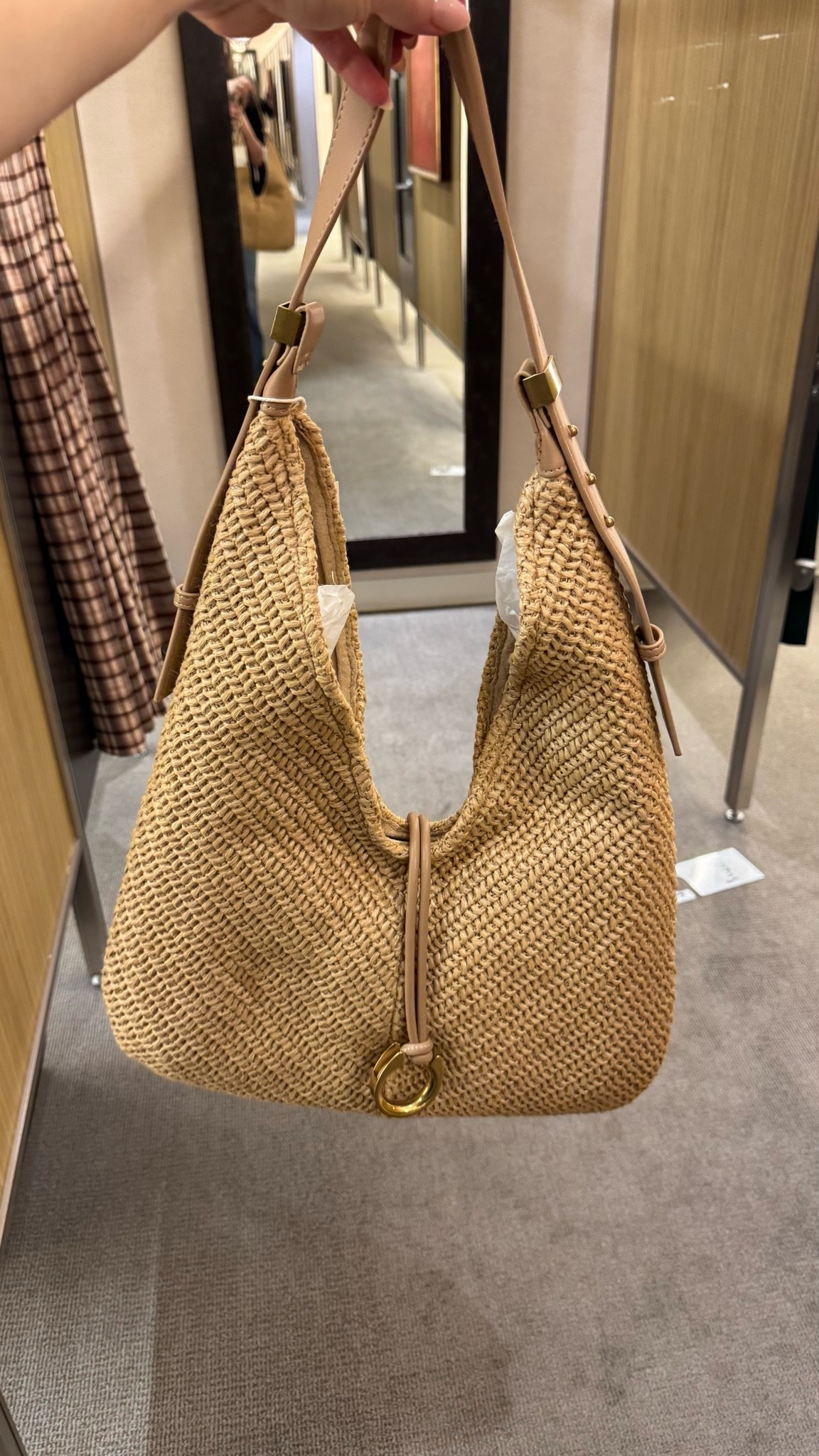 A closer look at this beautiful bag! On sale during the Nsale 🤍

Nordstrom Anniversary Sale
Women’s purse 
Fall bag

#LTKSaleAlert
