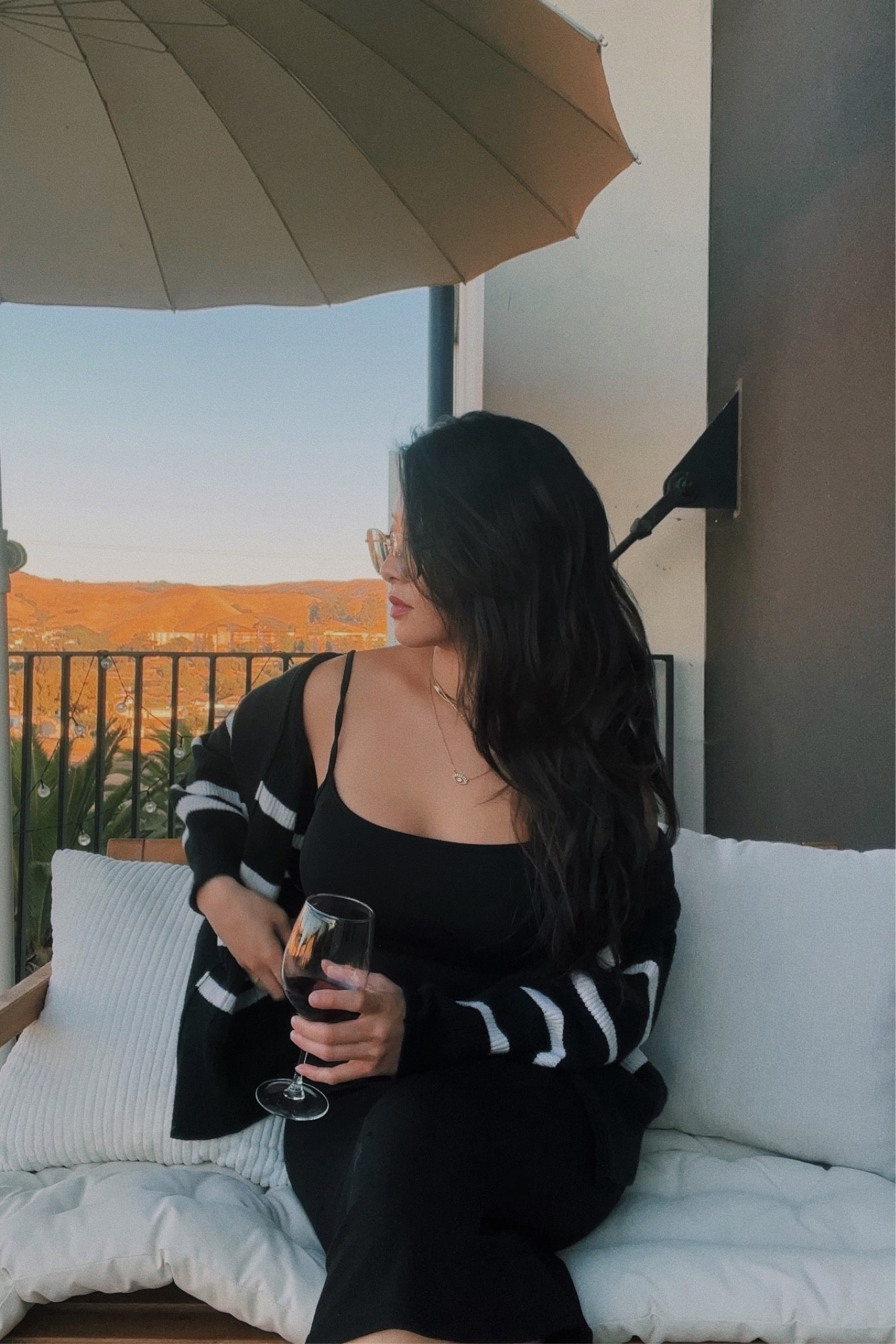 Cozy Fall Nights 🤎
Prime Big Deal, Black midi dress, black bodycon dress, black dress spaghetti straps, knit cardigan, oversized cardigan, striped cardigan, striped sweater, fall outfit inspo, fall ootd, wine night, TargetStyle

#LTKSeasonal #LTKHoliday #LTKfindsunder50