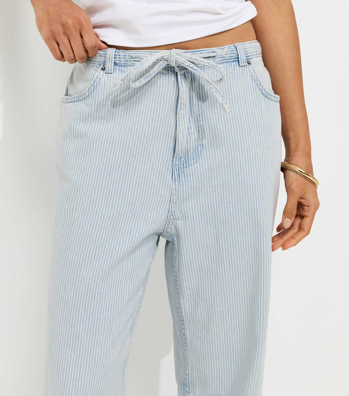 White Cotton Striped Denim Tie Waist Jeans | New Look | New Look (UK)